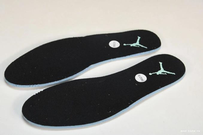 Jordan Island Air Low CQ9828-131 Green 1 0823